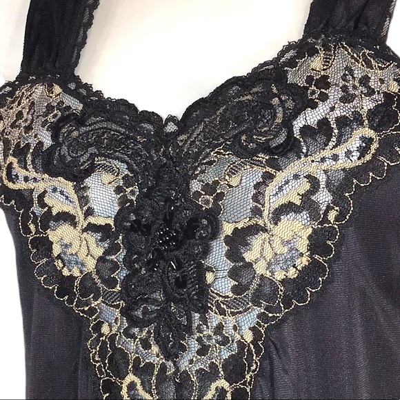 Vintage 1970s Black with Lace Nightgown - Picture 5 of 10
